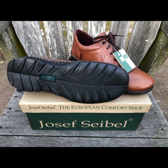 Josef Seibel Shoes - Josef Seibel Oxford type, comfy leather shoe NWT